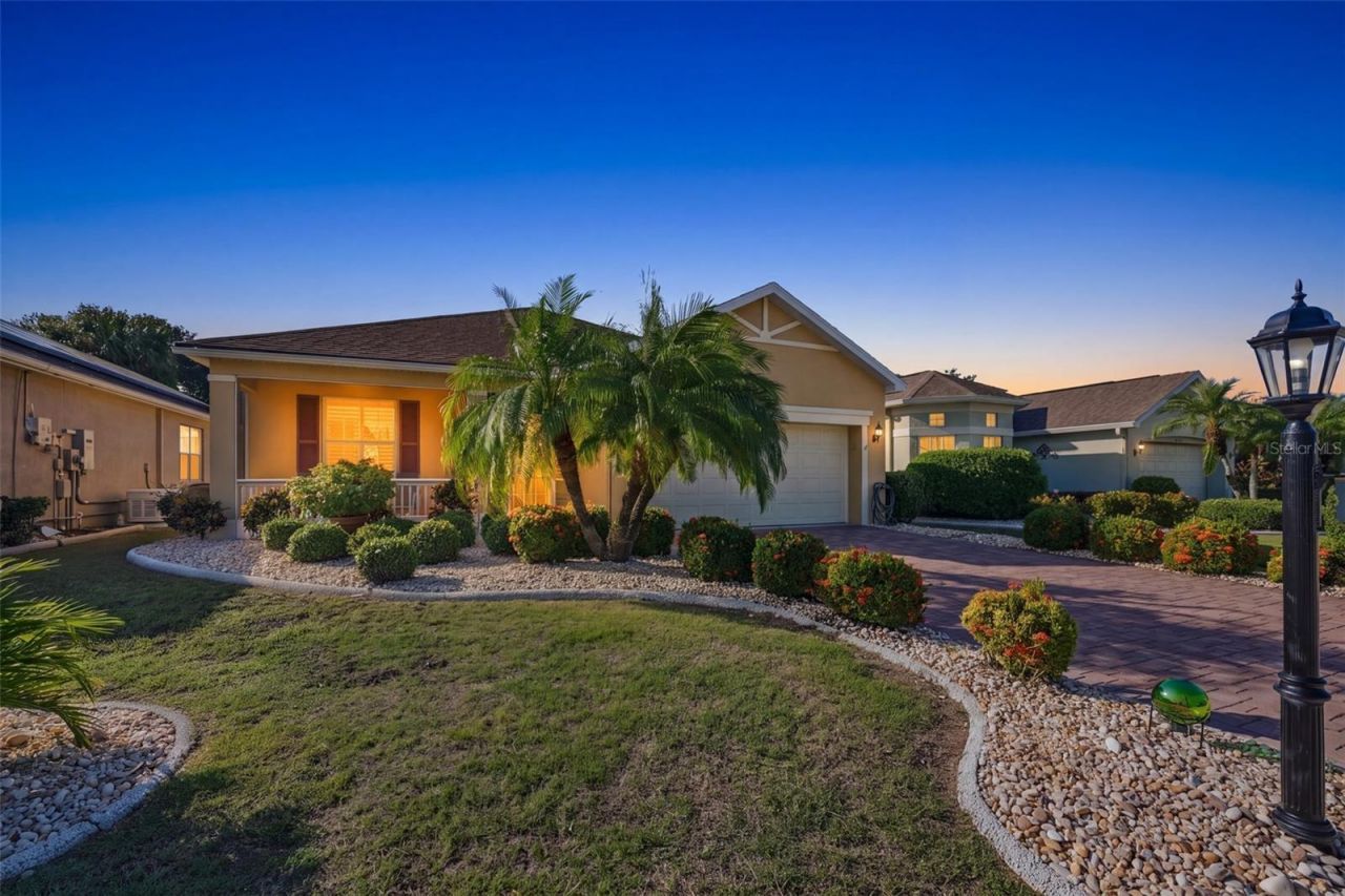 1106 Emerald Dunes Drive , Sun City Center, FL 33573 Photo