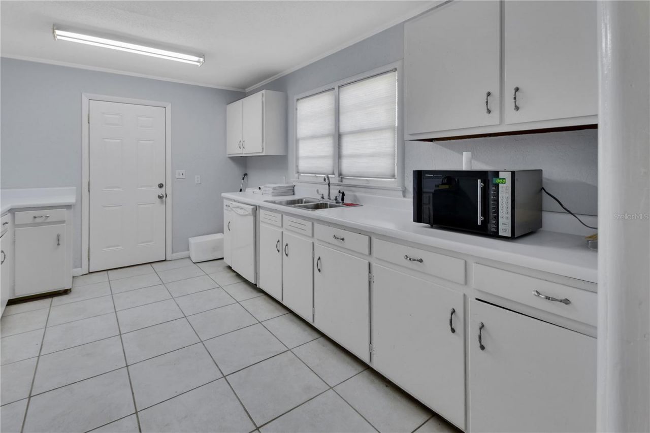 402 N Center Street, Pierson, FL 32180 Photo