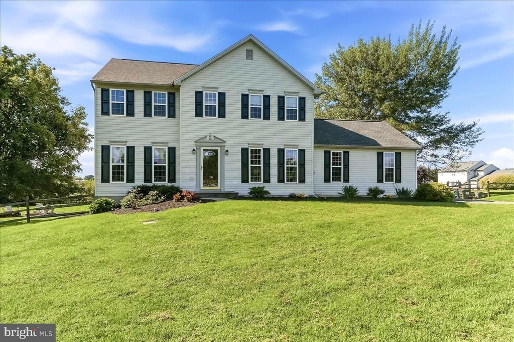 822 WATERWAY ROAD, OXFORD, PA 19363