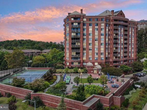 5802 NICHOLSON LANE, Unit 2-201, ROCKVILLE, MD 20852