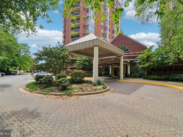 5802 NICHOLSON LANE , Unit 2-201, ROCKVILLE, MD 20852