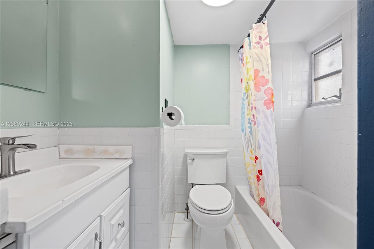 1010 SW 8th Ave , Miami, FL 33130 Photo