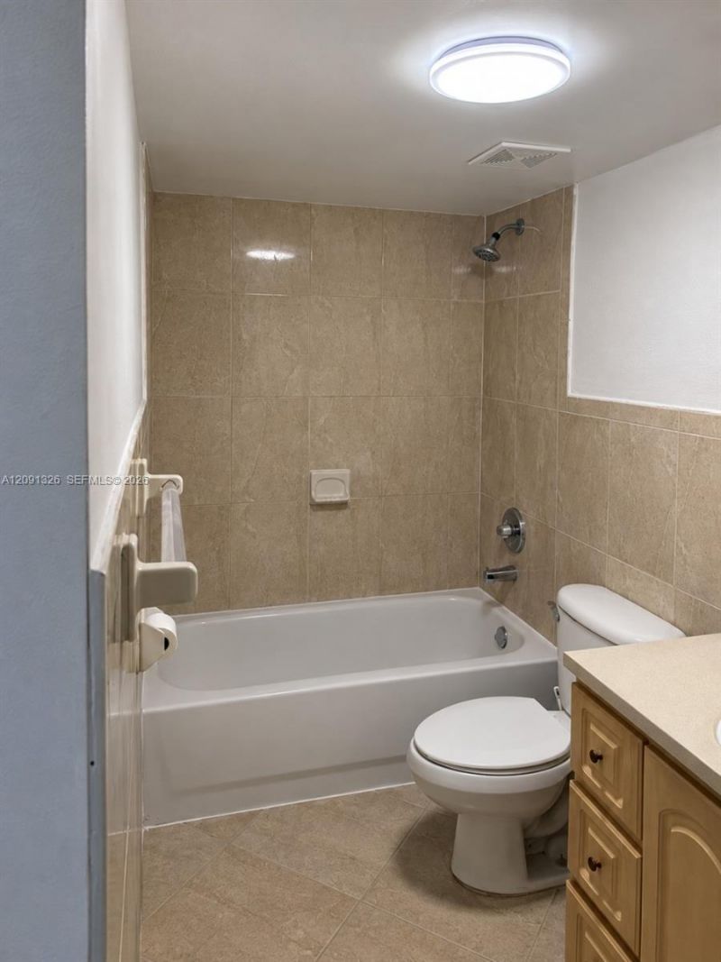 8002 SW 149 Ave, Unit B310, Miami, FL 33193 Photo