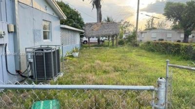 20500 NW 28th Ave, Miami Gardens, FL 33056 Photo