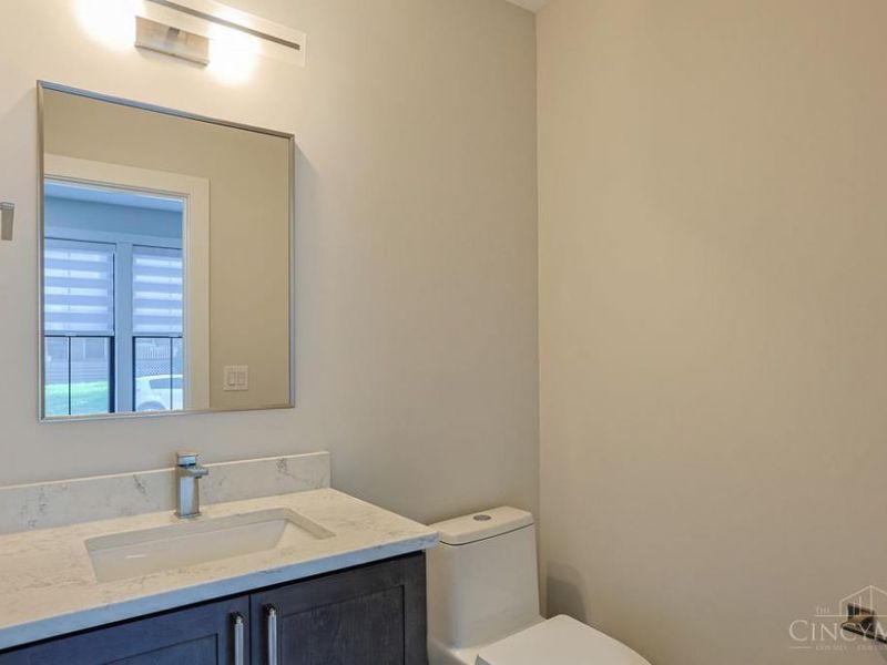 2916 Robertson Avenue, Cincinnati, OH 45209 Photo 6