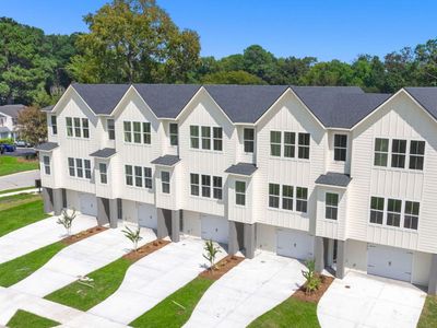 1600 Lauda Drive, Mount Pleasant, SC 29464