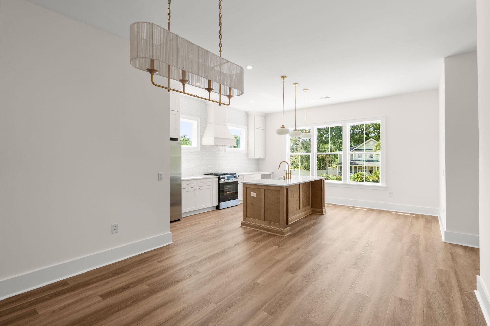 1600 Lauda Drive Photo 10