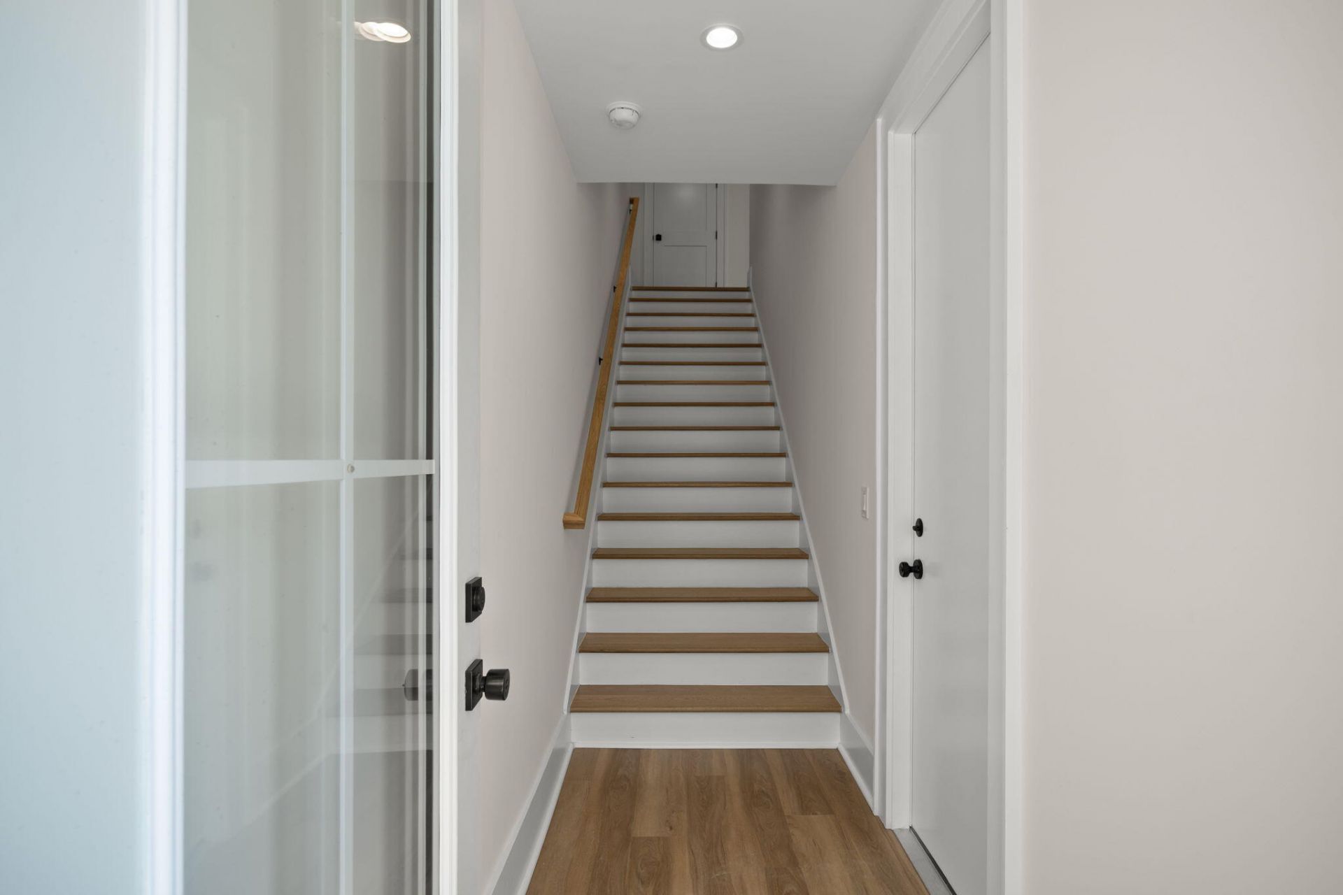 1600 Lauda Drive Photo 5