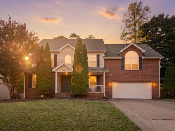 2489 Hattington Dr , Clarksville, TN 37042