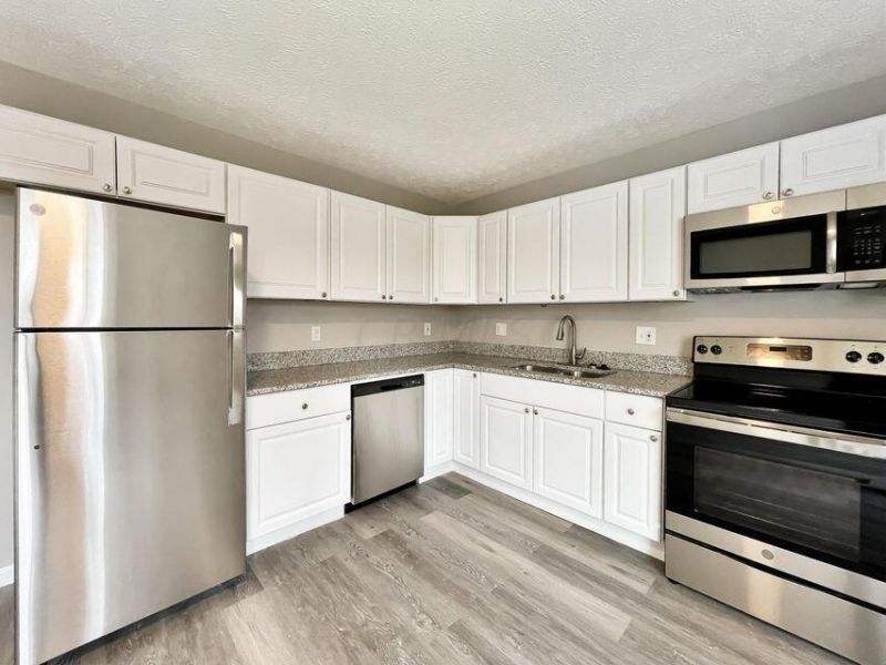 8969 Canoe Drive , Galloway, OH 43119 Photo 6