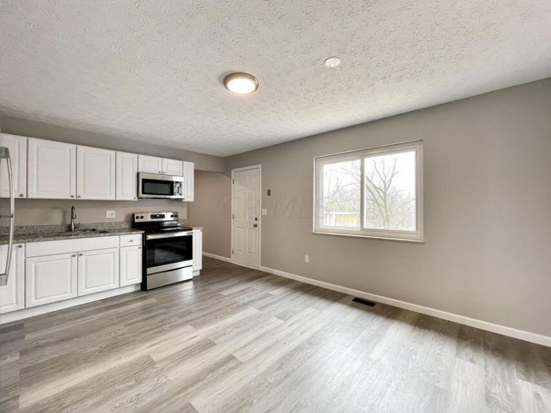 8969 Canoe Drive , Galloway, OH 43119 Photo 7