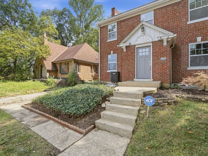 2235 W North Bend Road, Cincinnati, OH 45239 Photo 6