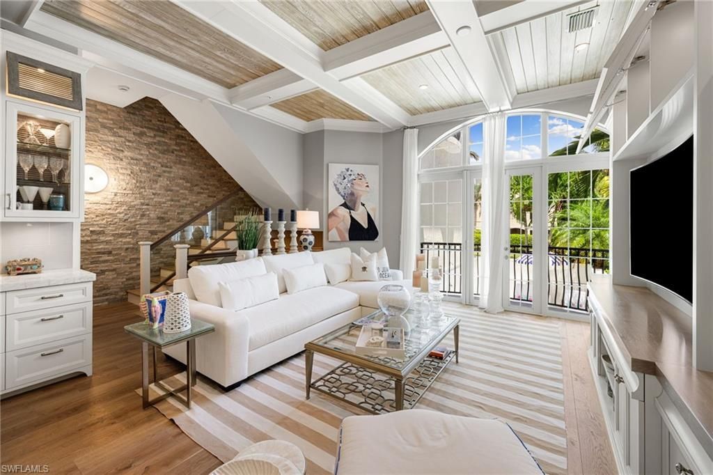 510 2nd St S, Unit 102, Naples, FL 34102 Photo