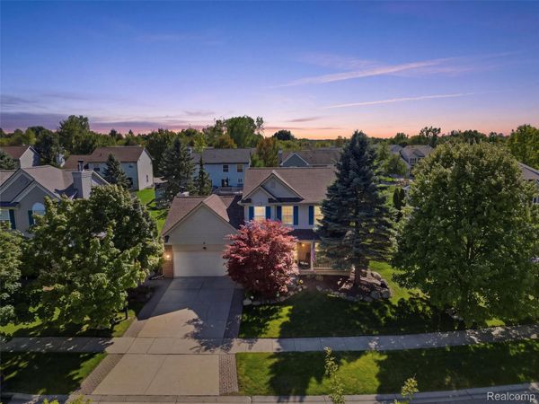 387 Natanna Drive , Genoa Township, Mi 48843