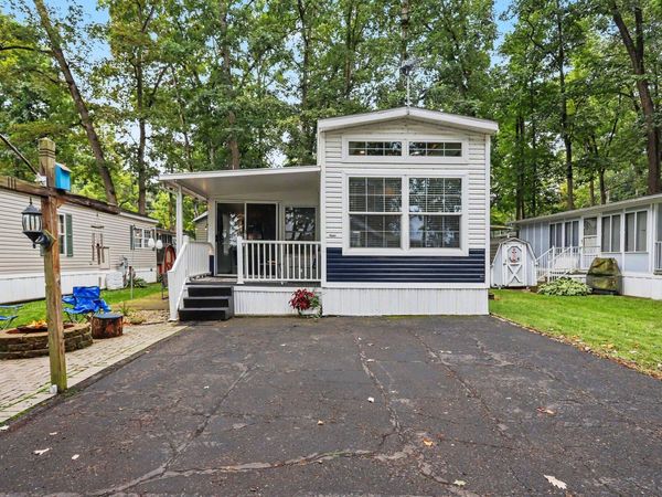 617 Dockside Lane, Coldwater, MI 49036