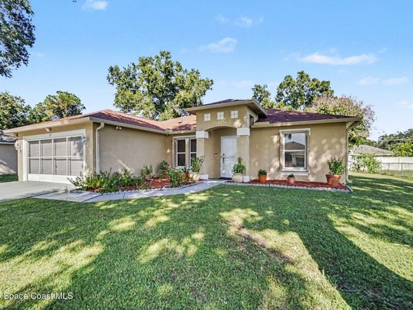 131 Eureka Avenue NE , Palm Bay, FL 32907