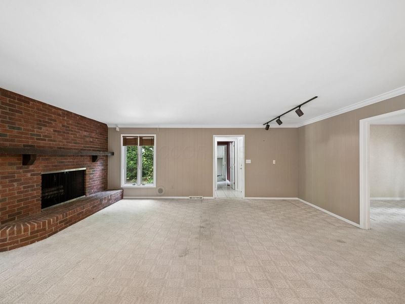 1362 Windham Road, Columbus, OH 43220 Photo 32