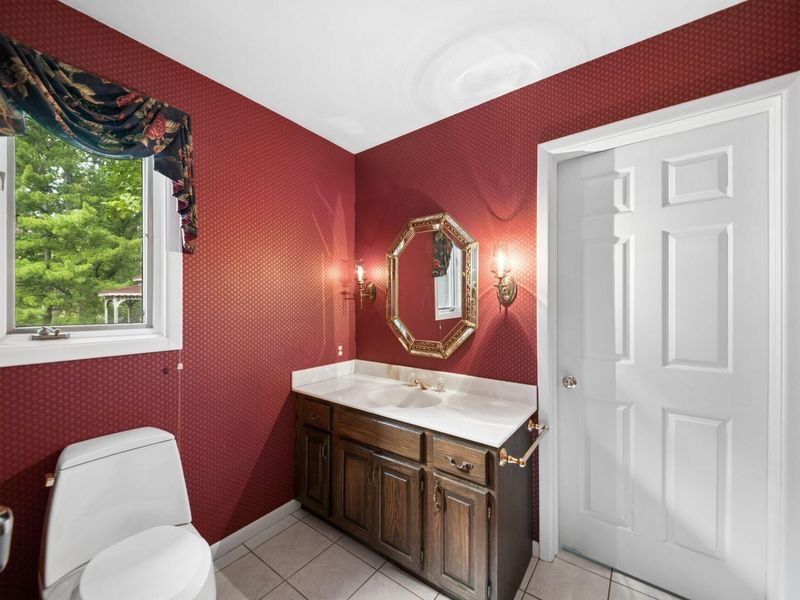 1362 Windham Road, Columbus, OH 43220 Photo 49