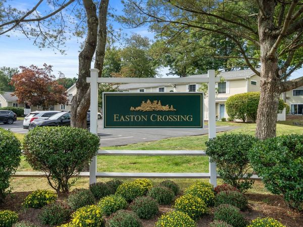 1 Janet Road, Unit 8, Easton, MA 02375