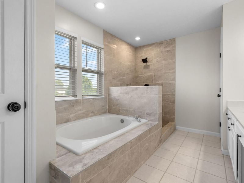 9763 Cherbourg Drive, Union, KY 41091 Photo 21