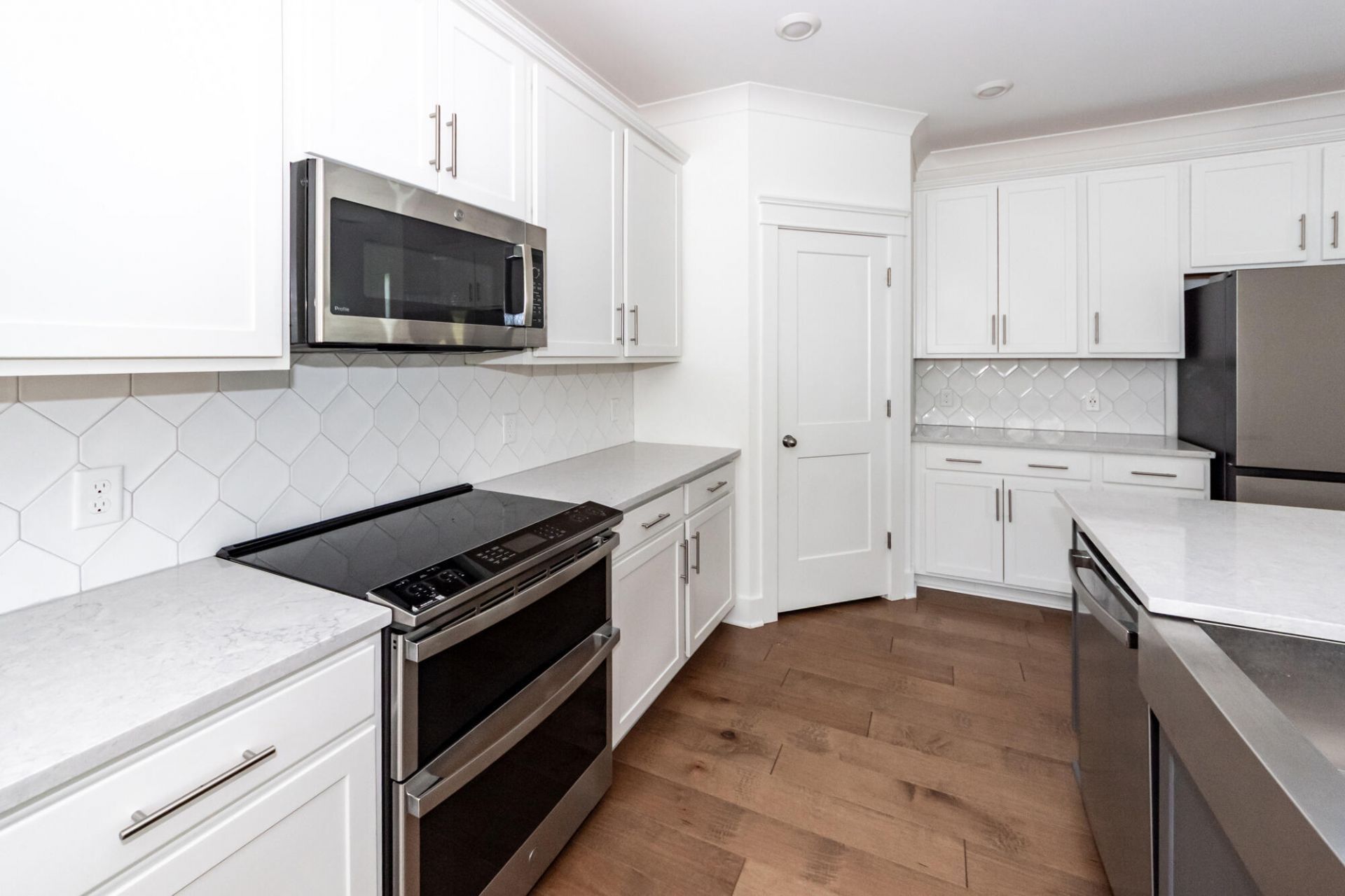 111 Hewitt Street Photo 14