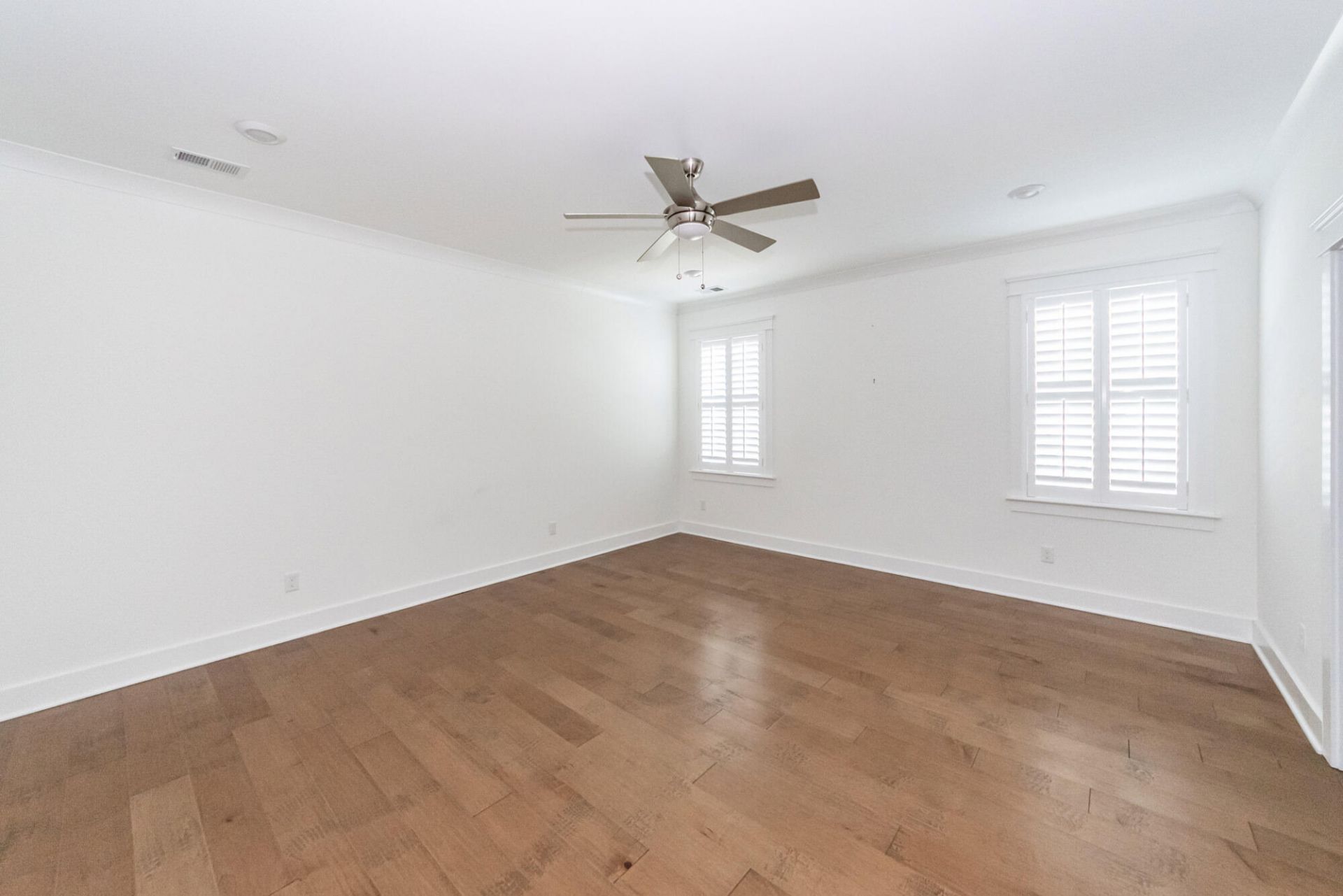 111 Hewitt Street Photo 26
