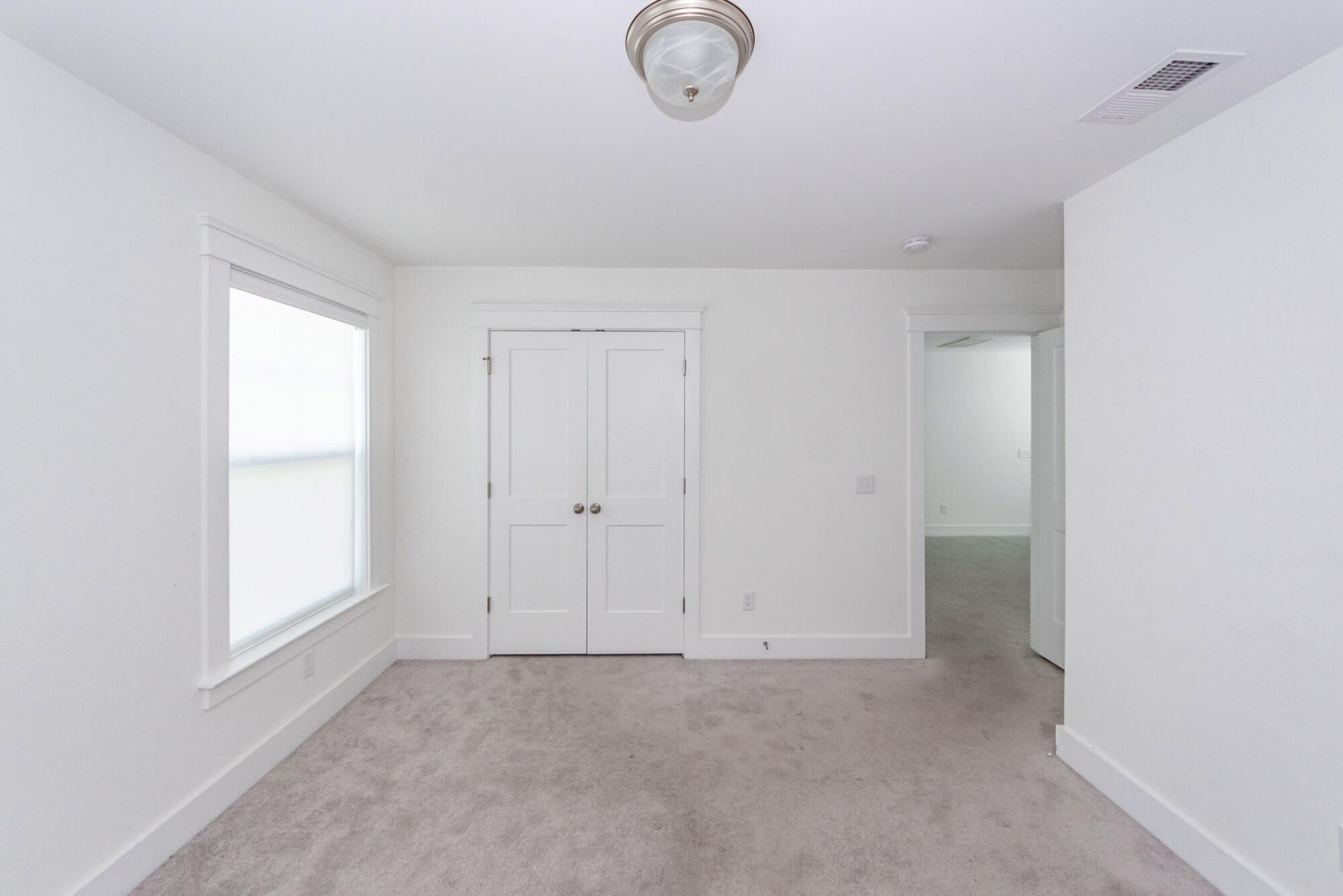 111 Hewitt Street Photo 37