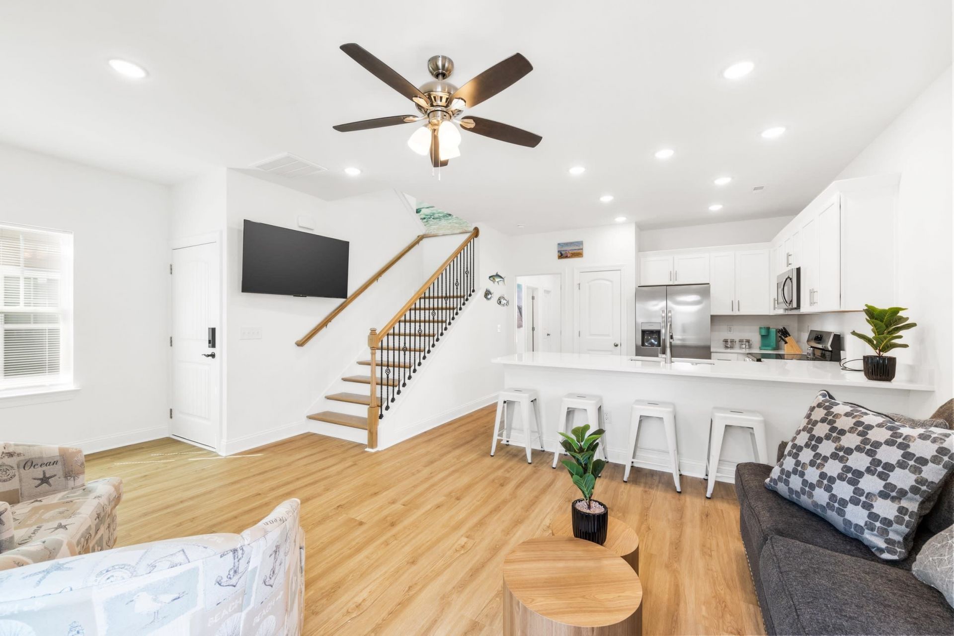 505 Chester St.  Photo 10
