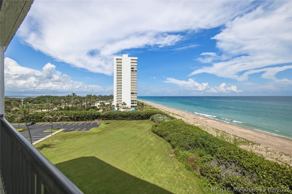 8800 S Ocean Drive, Unit 604, Jensen Beach, FL 34957 Photo
