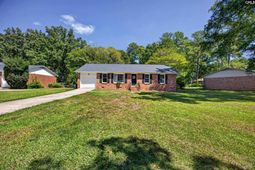 3201 Montcrest Road  photo 4