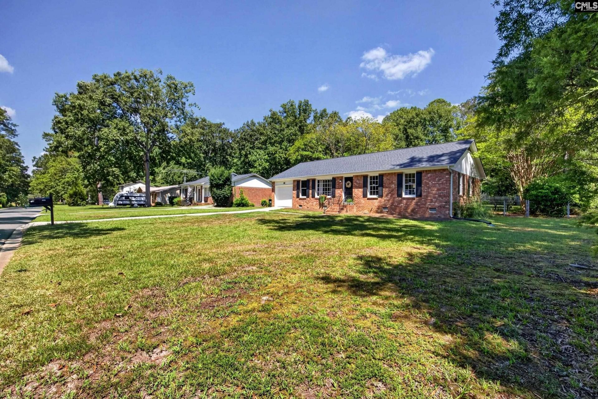 3201 Montcrest Road  Photo 5
