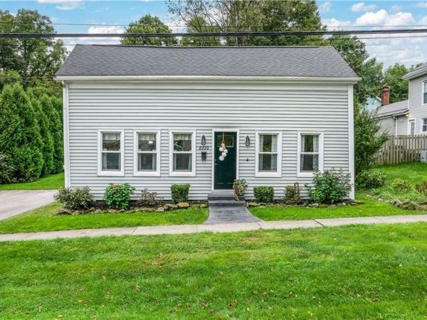 8220 Center Street , Garrettsville, OH 44231
