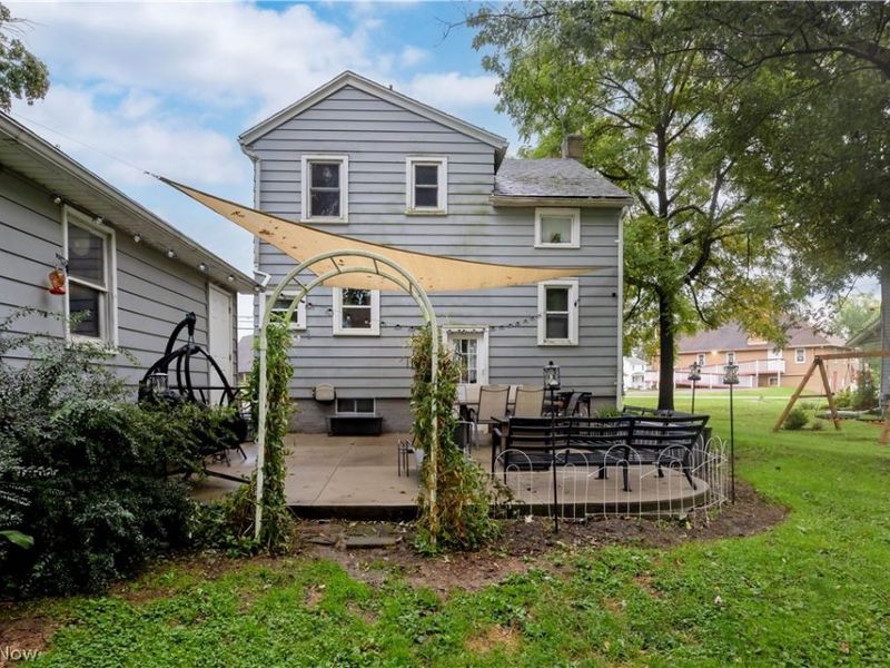 314 N Summit Street, Smithville, OH 44677 Photo 2