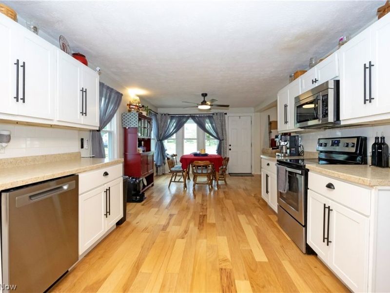 314 N Summit Street, Smithville, OH 44677 Photo 9