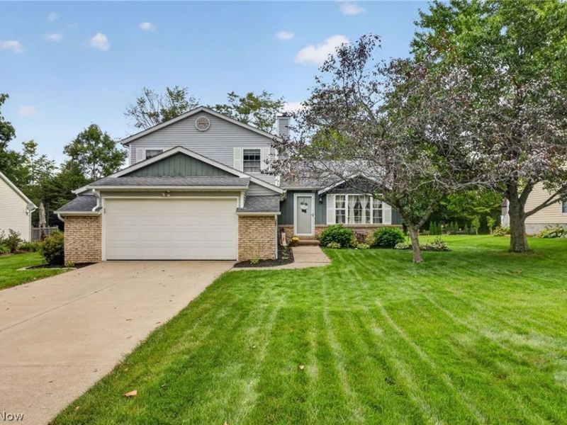14841 Glen Valley Drive, Middlefield, OH 44062 Photo 2