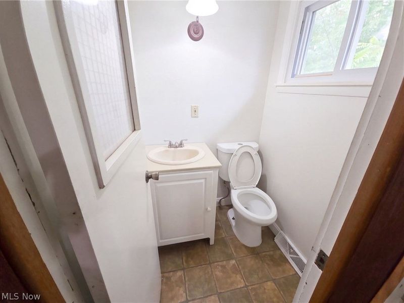 211 Roshon Drive , Medina, OH 44256 Photo 8