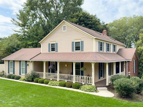 280 Beech Court , Aurora, OH 44202