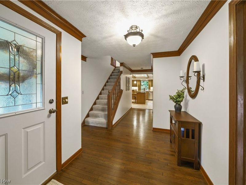 280 Beech Court, Aurora, OH 44202 Photo 5