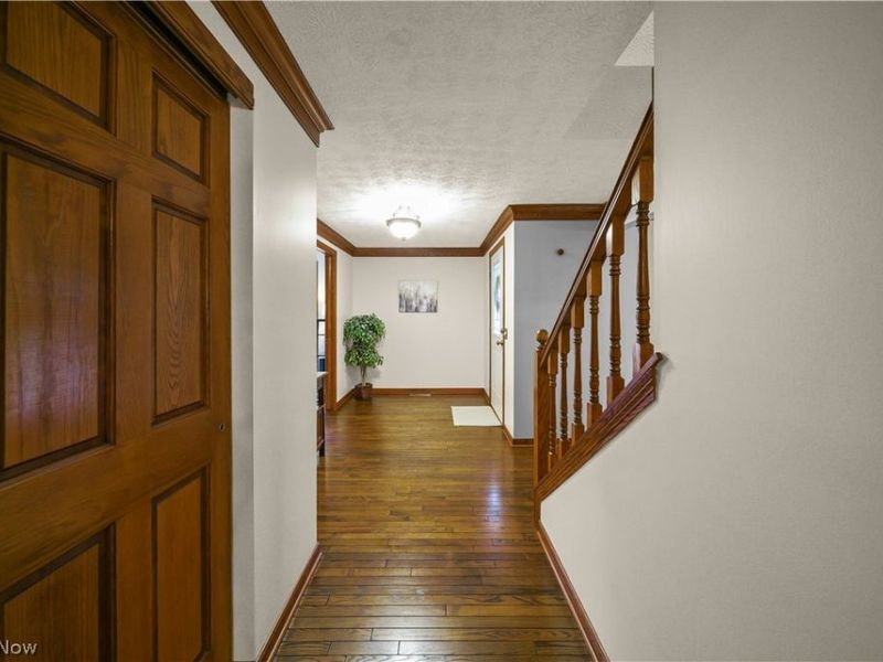 280 Beech Court, Aurora, OH 44202 Photo 6