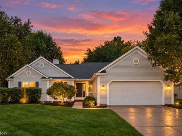 3799 Hillbrook Drive , Stow, OH 44224