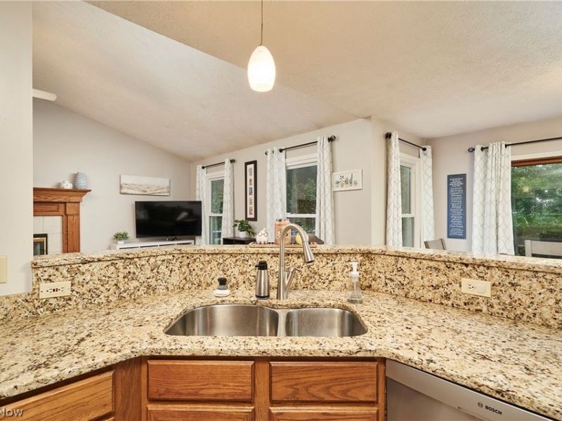 3799 Hillbrook Drive, Stow, OH 44224 Photo 10
