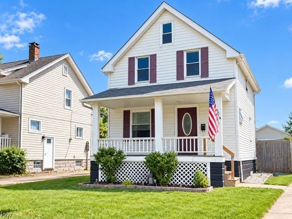 3018 Lincoln Avenue , Parma, OH 44134