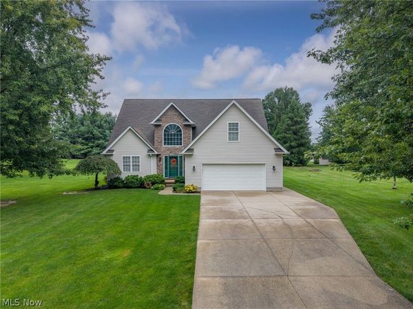3669 Sharon Copley , Medina, OH 44256