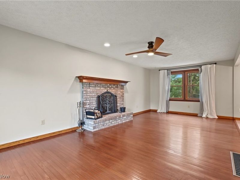 922 Vicki Path, Tallmadge, OH 44278 Photo 7