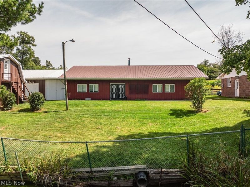 6052 County Road 201, Millersburg, OH 44654 Photo 12