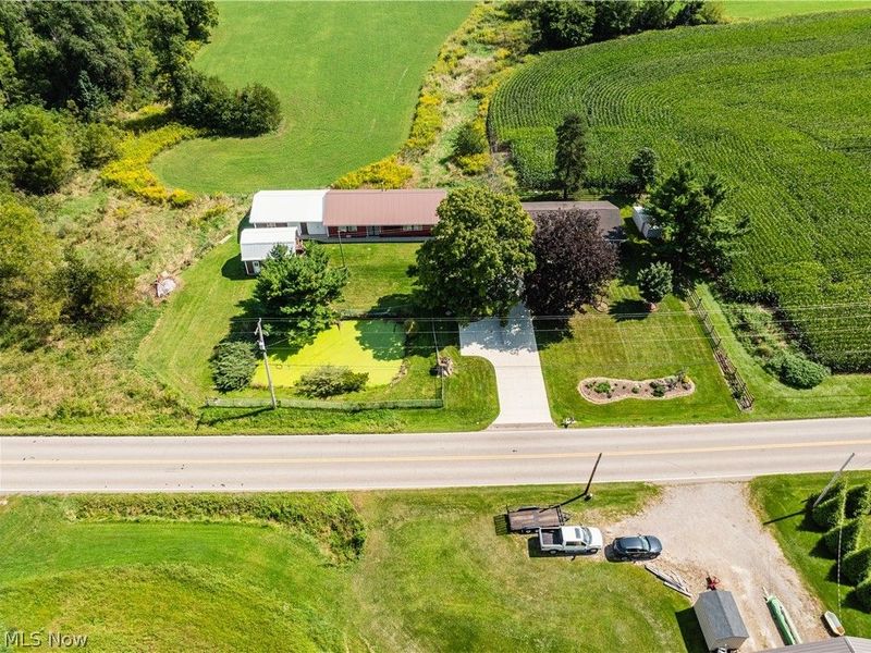 6052 County Road 201, Millersburg, OH 44654 Photo 2