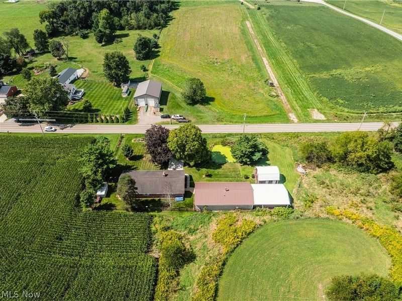 6052 County Road 201, Millersburg, OH 44654 Photo 4