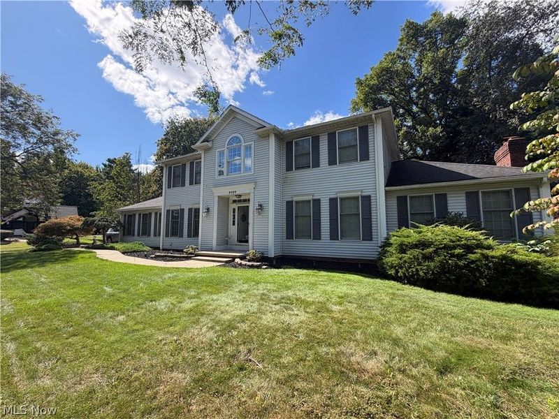 3020 Fox Burrow Drive, Stow, OH 44224 Photo 2