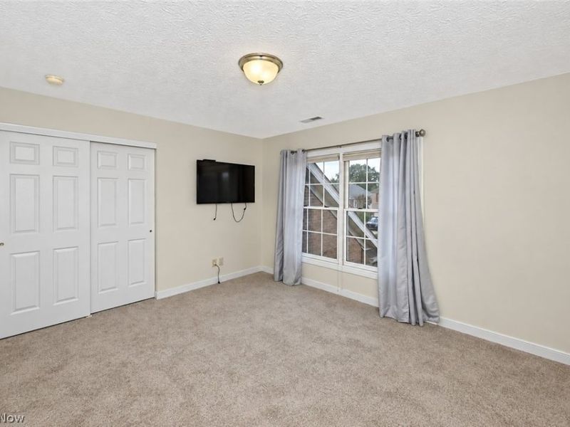1257 Muchney Circle, Akron, OH 44312 Photo 29