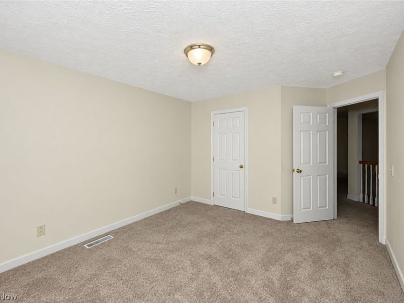 1257 Muchney Circle, Akron, OH 44312 Photo 30